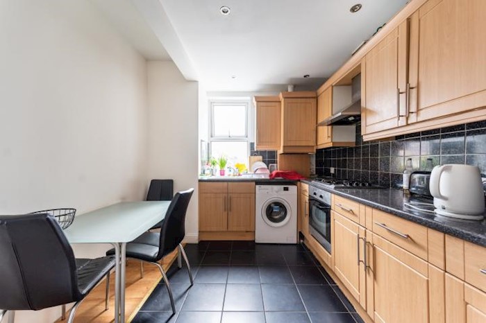 Flat A, 181 Ealing Road, HA0 4LW, United Kingdom