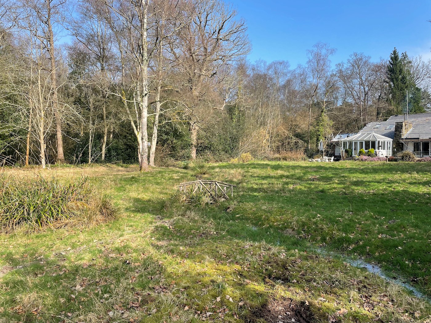 Brook Nook, Lake View Road, Felbridge, East Grinstead, RH19 2QF