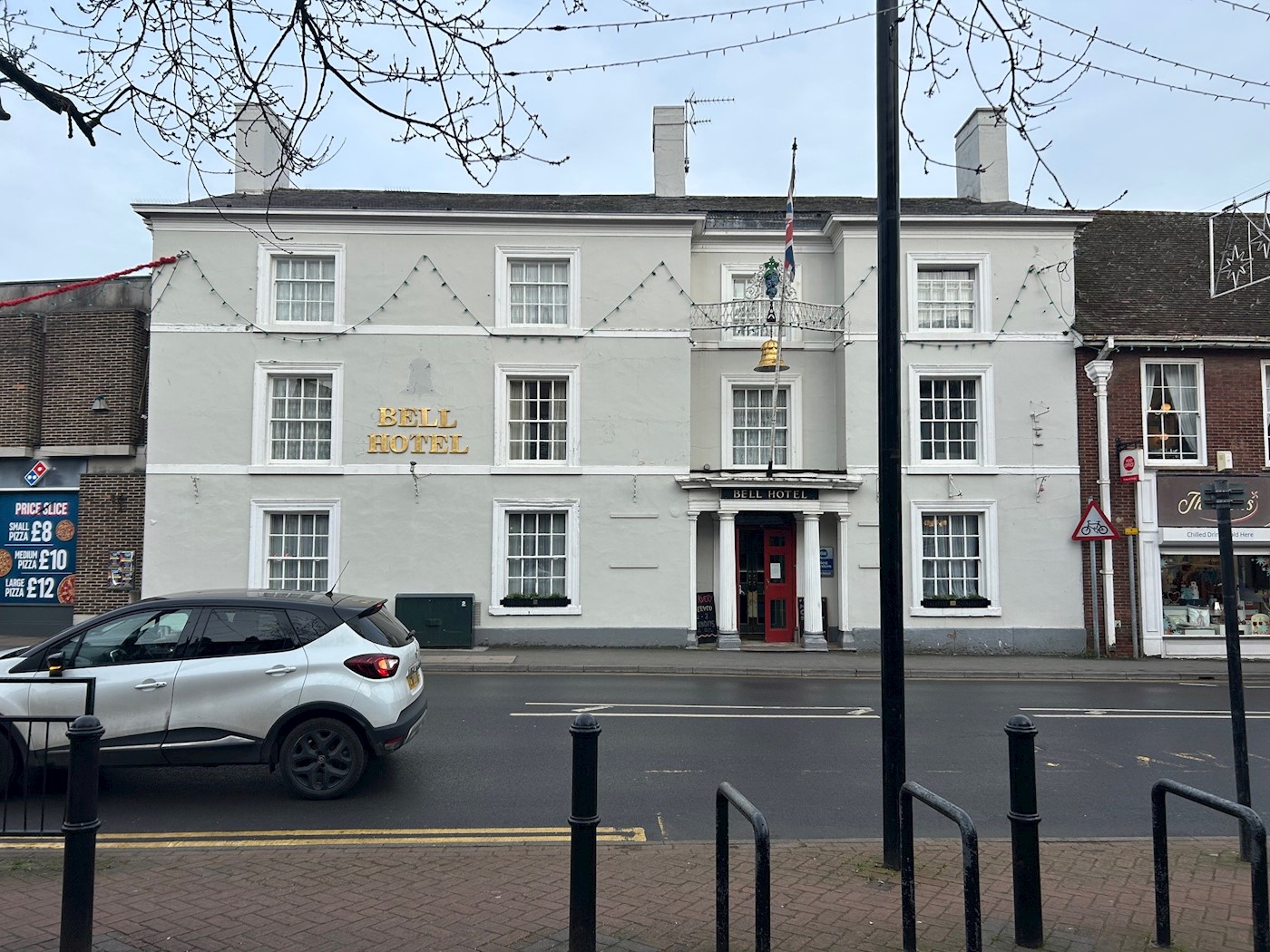 Bell & Spa Hotel, 46 Market Place, Driffield, YO25 6AN