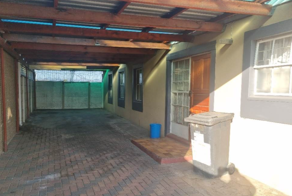 43 Matroosberg Crescent, Belhar, Western Cape, South Africa 1/7
