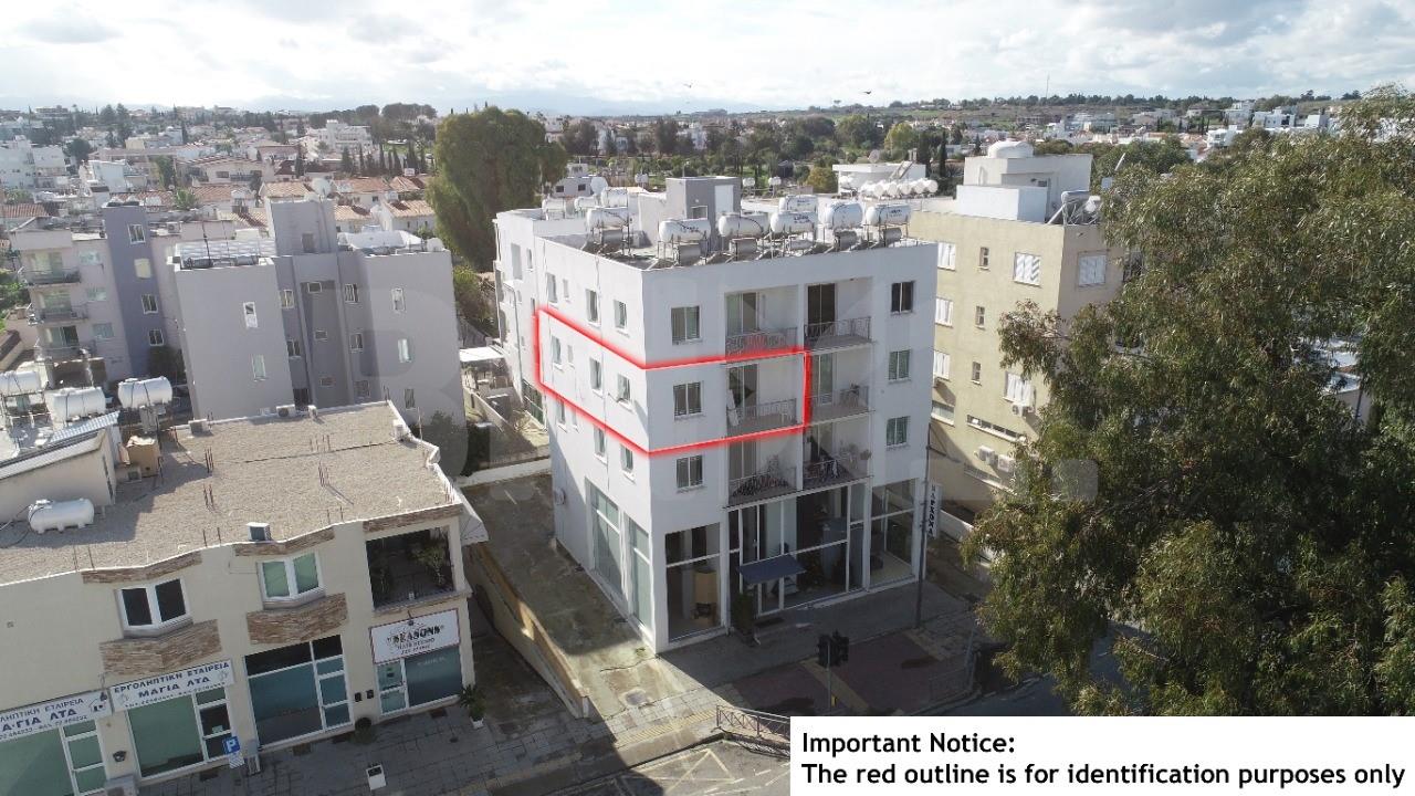 Three-bedroom apartment in Engomi, Nicosia 1/15
