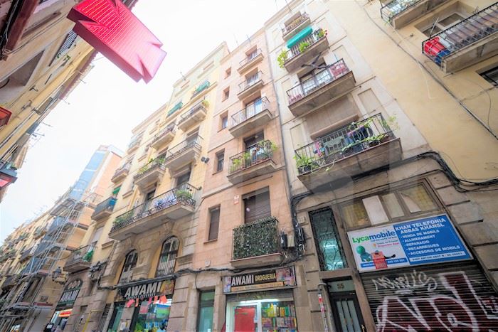 Calle Sant Antoni Abat, Barcelona, Spain