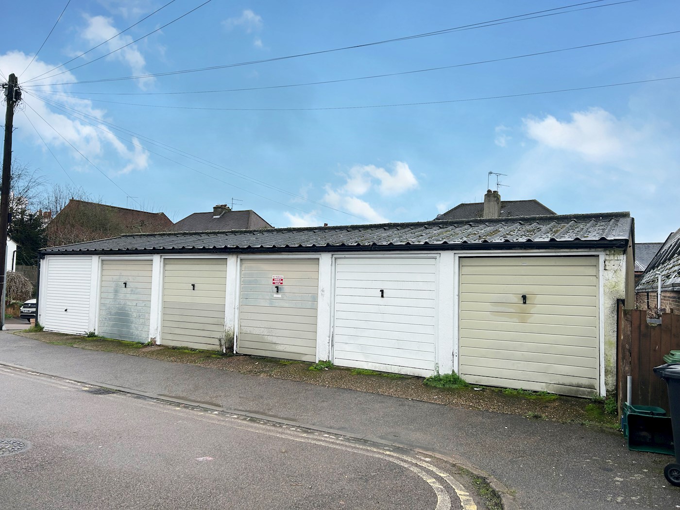 Garages at Vernon Close, St Albans, Hertfordshire, AL1 1PB