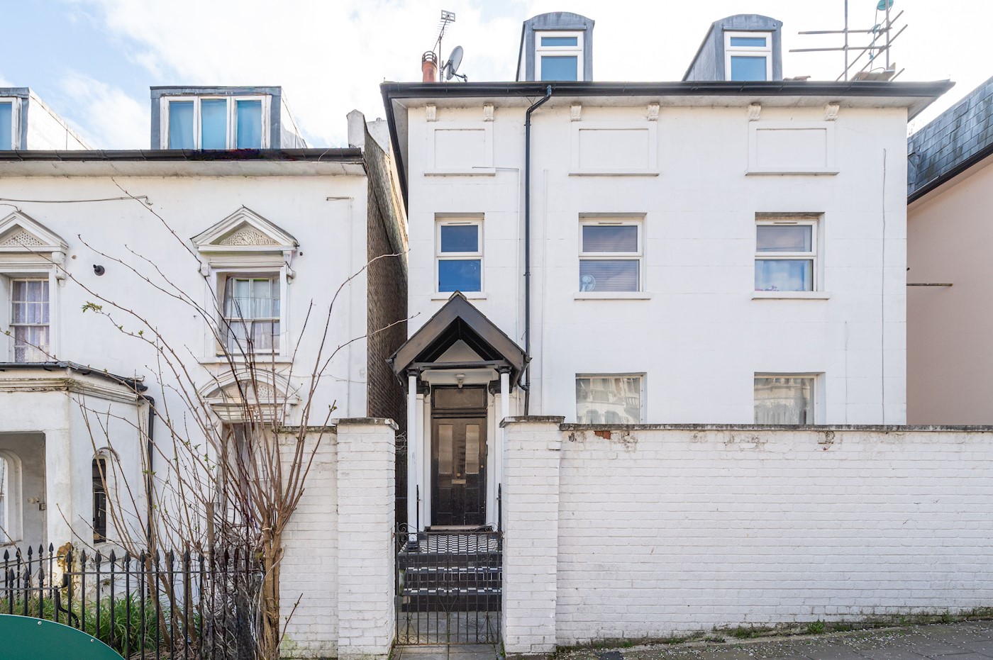 Charming Two Bedroom Flat