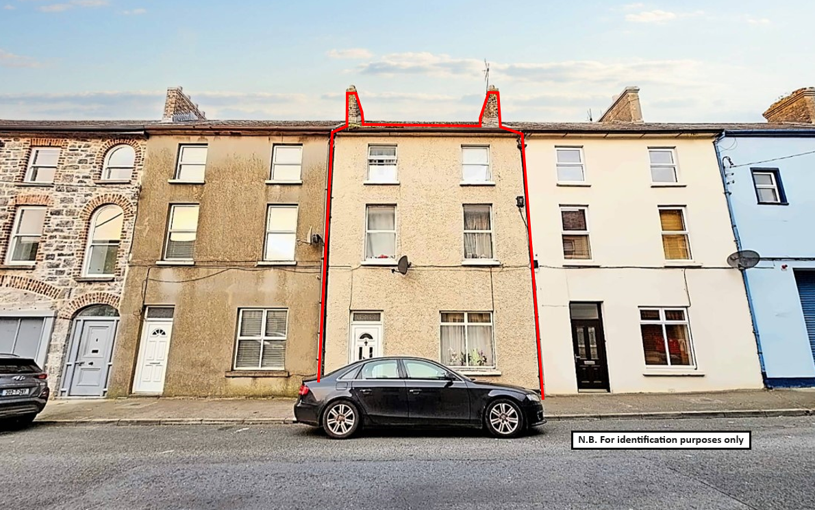 18 James Street, Tipperary Town, Co. Tipperary, E3... BidX1