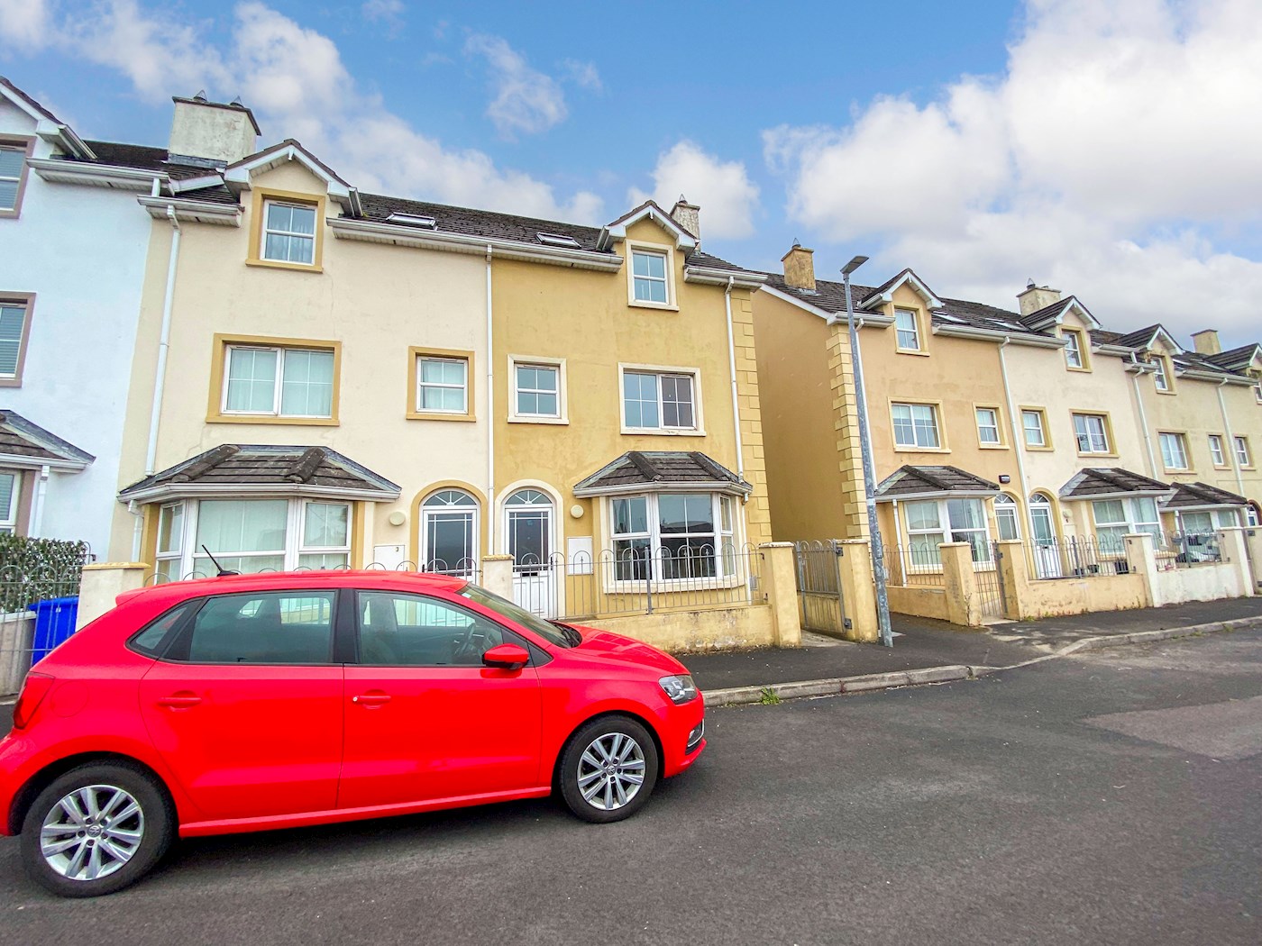 4 Na Hinsean, Manorcunningham, Co. Donegal image 4