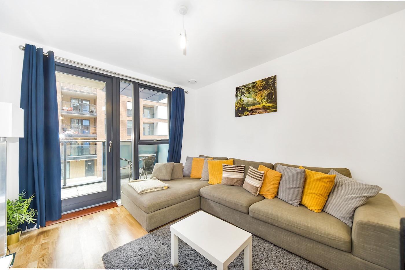 First Floor Two Bedroom Leasehold Flat