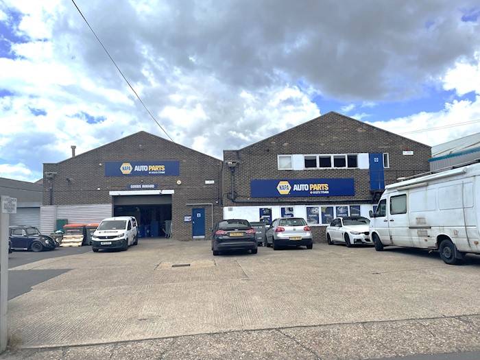 Unit 6 & 7, 196 Old Shoreham Road, Hove BN3 7EX, United Kingdom