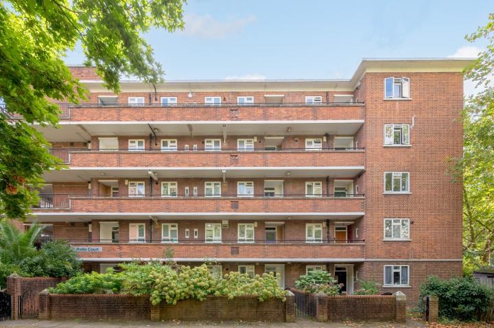 Rollo Court, Strasburg Road, London, SW11