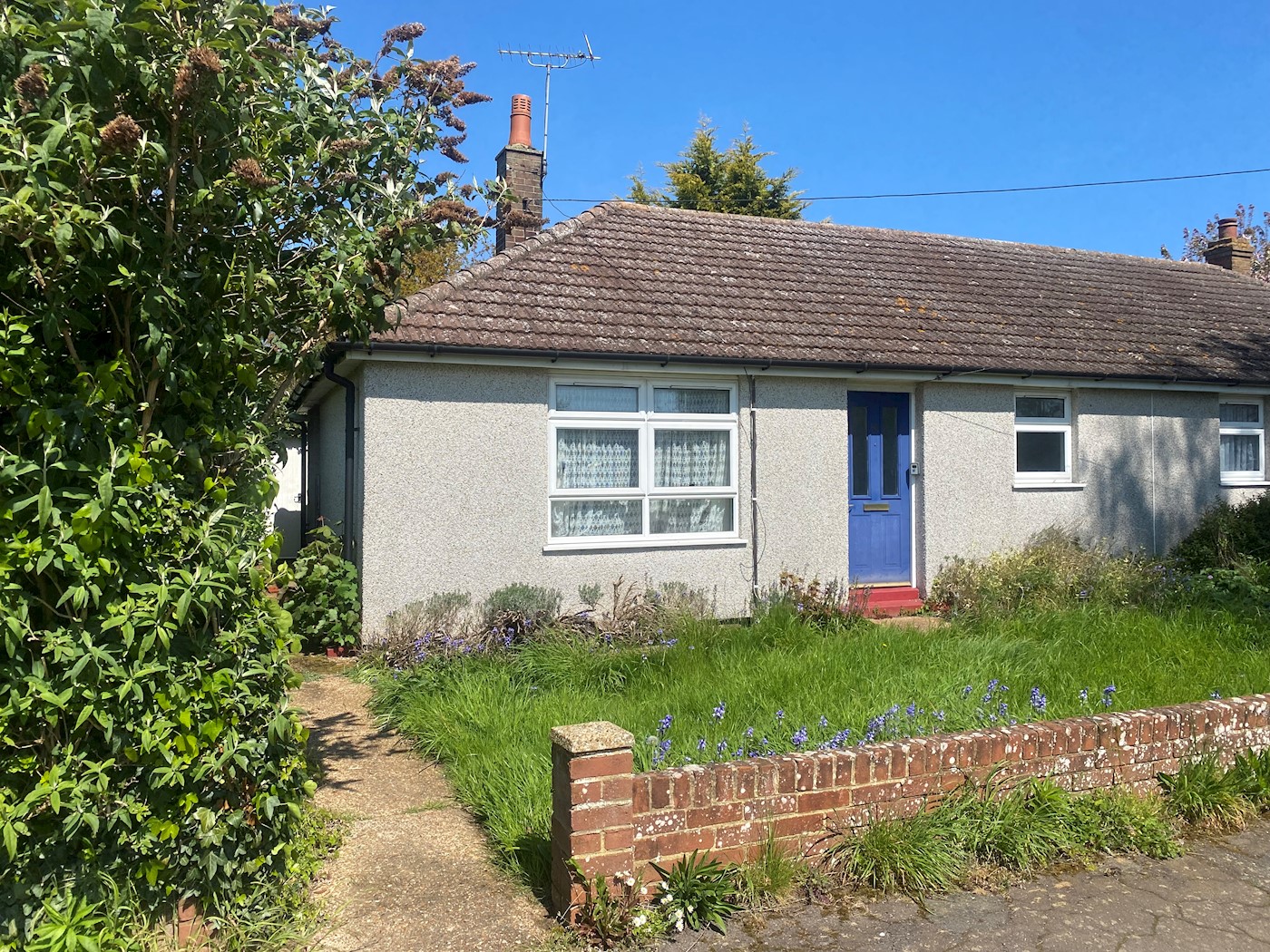 56 St Marys Close, Trimley St Mary, Felixstowe, IP11 0TX 1/12