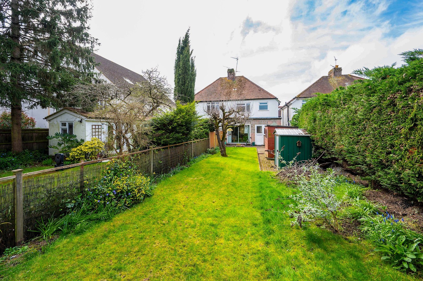 Fairview Villas, Kingfield Road, Woking, Surrey, GU22