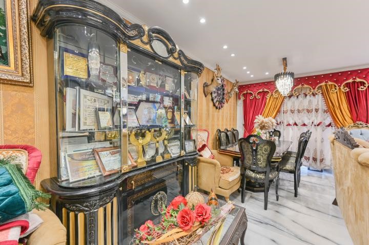 1 Cherry Garth, Brentford, TW8