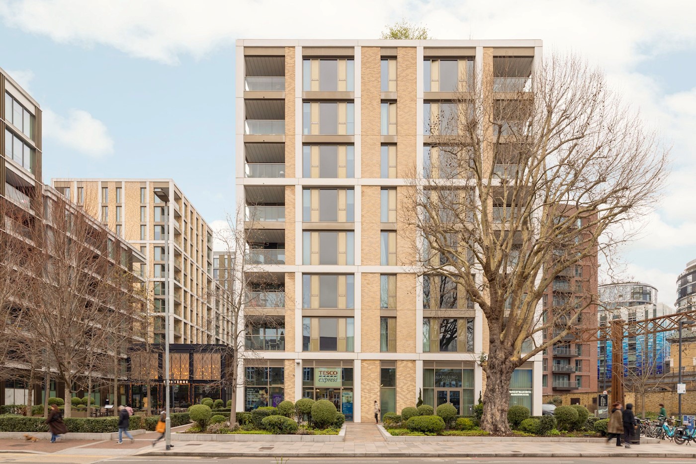 Modern Three-Bedroom Apartment with Two Balconies
