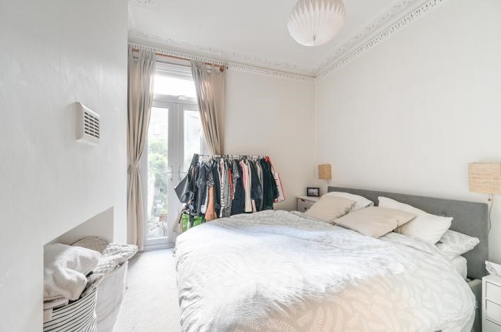 69A Comyn Road, London, SW11