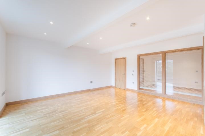 18 Noko Building, 3-6 Banister Road, Kensal Rise, W10 4AR