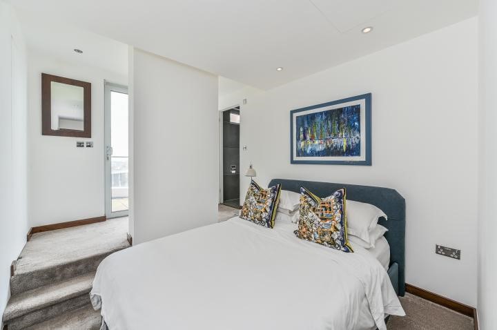 Orbis Wharf, Bridges Court Road, London, SW11