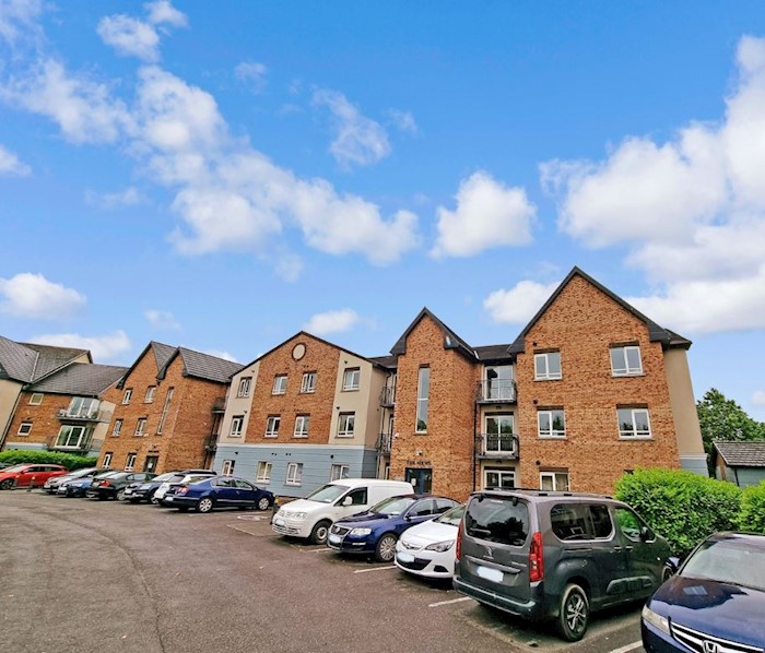 Apartment 3, The Mews, Classes Lake, Ovens, Co. Cork, Ireland