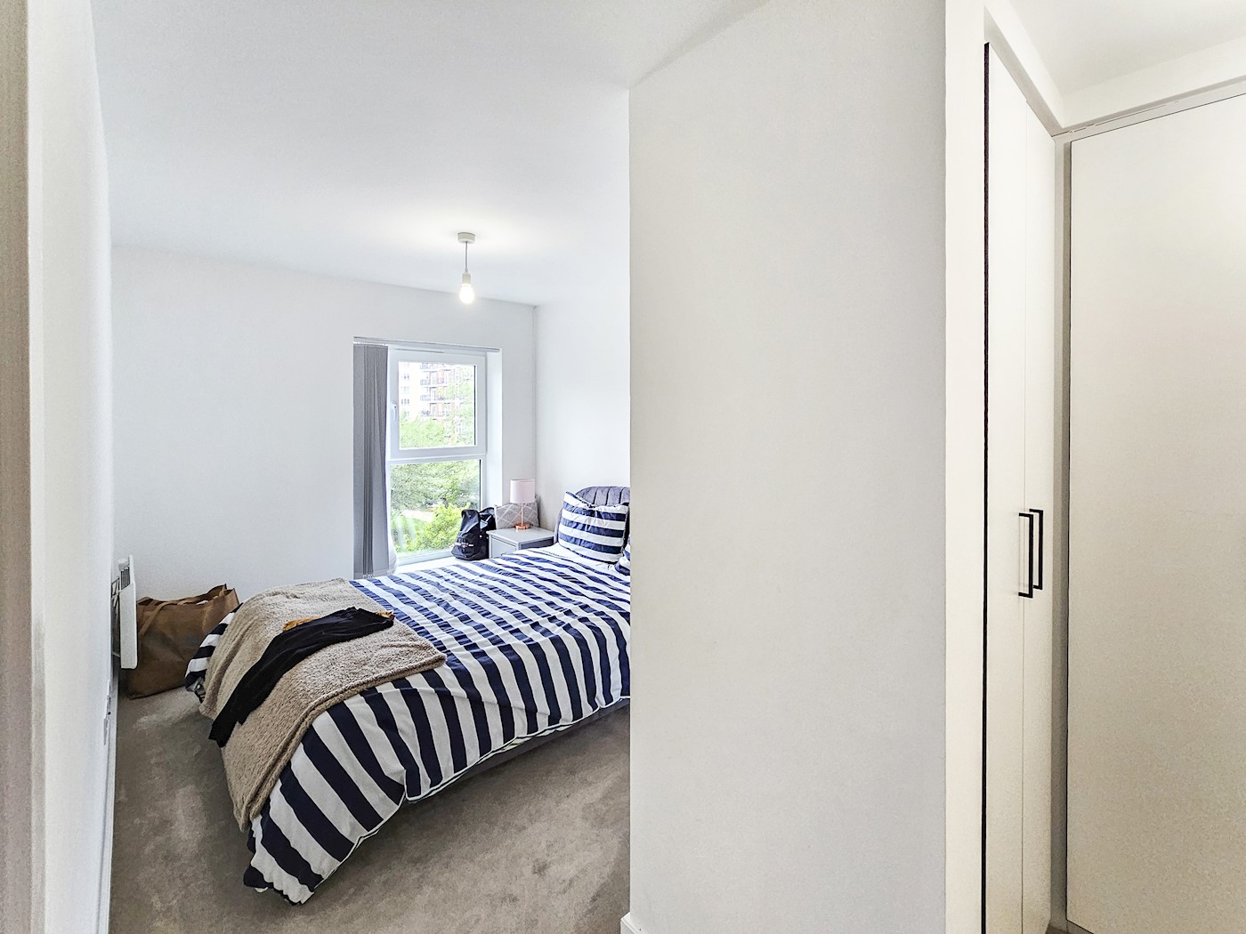 Flat 49, Fermont House, 15 Beaufort Square, London, NW9 4FF 1/20