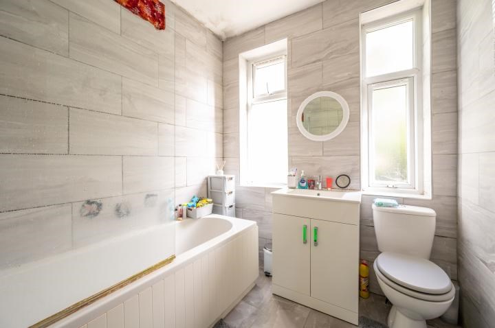 Winchester Road, London, E4