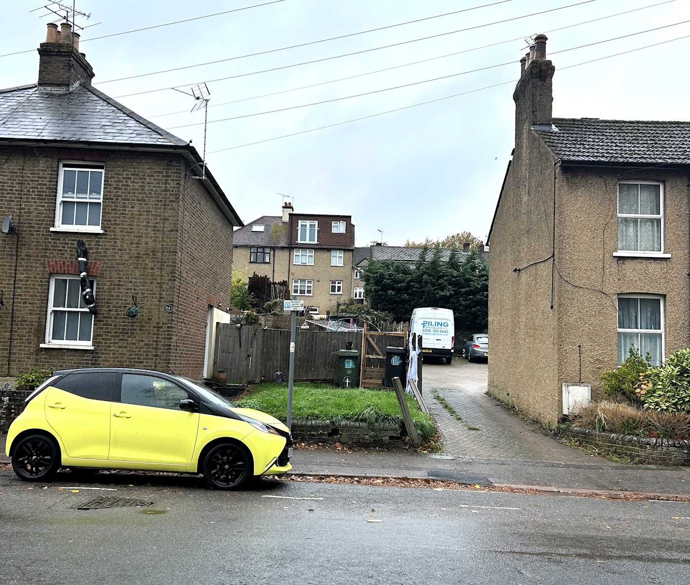 Land adjacent to 164 Cotterells