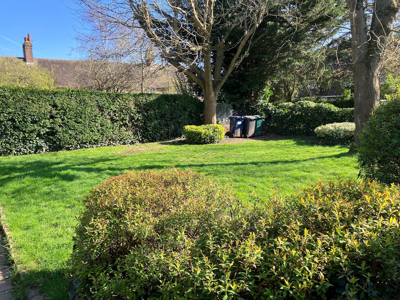 21 Neale Close, Hampstead Gardens, N2 0LE