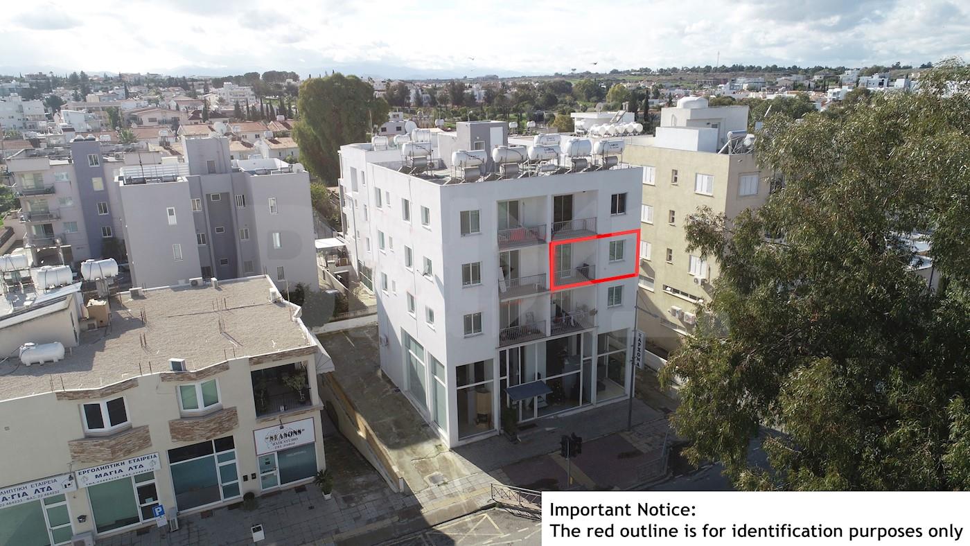 Three bedroom apartment in Egkomi, Nicosia 1/18