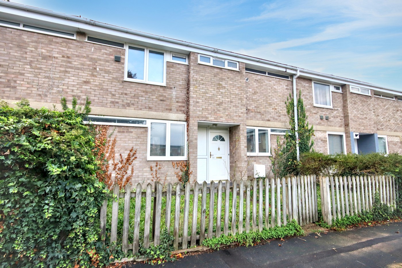 Freehold Three-Bedroom Terraced House