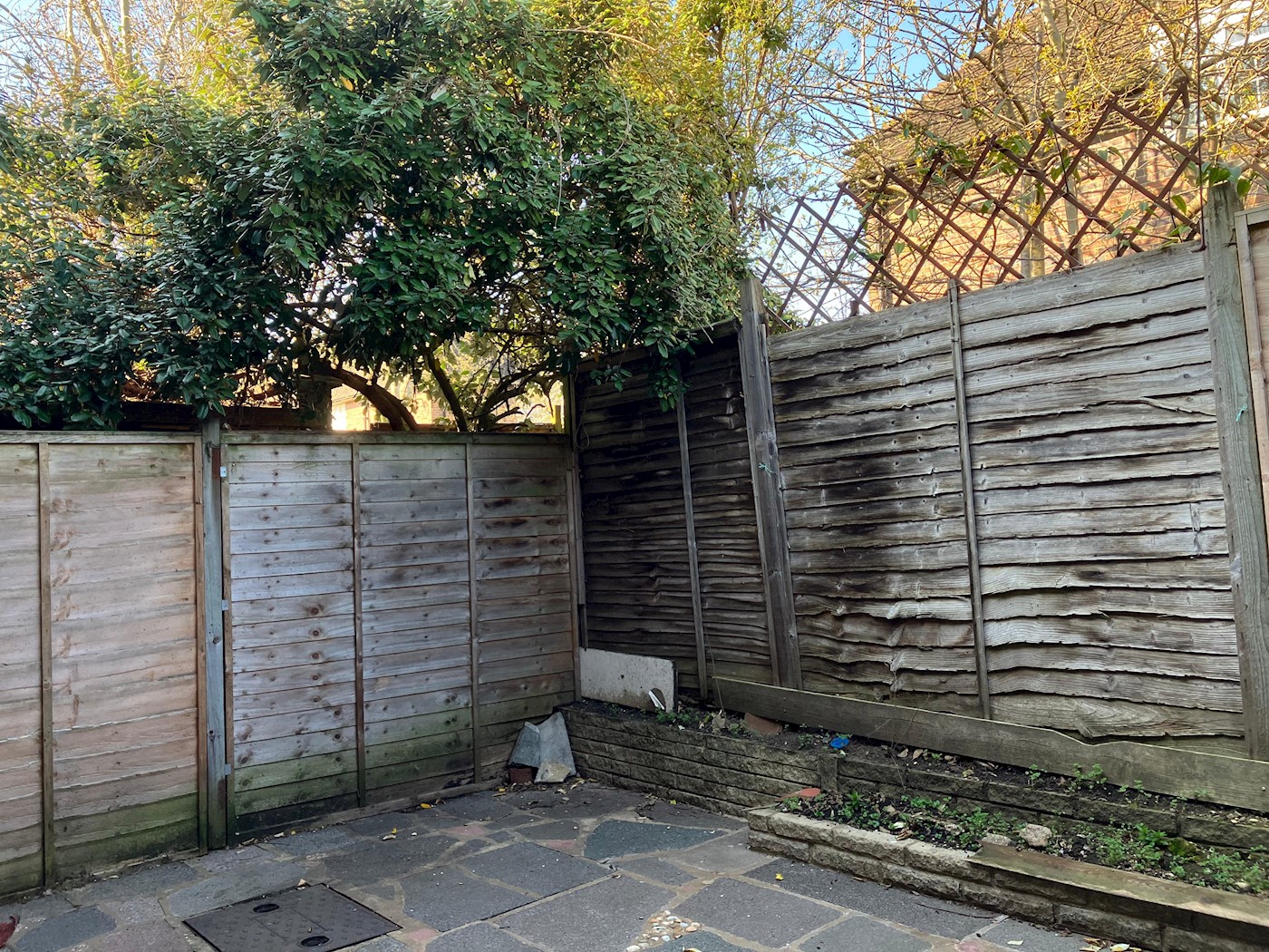 21 Neale Close, Hampstead Gardens, N2 0LE