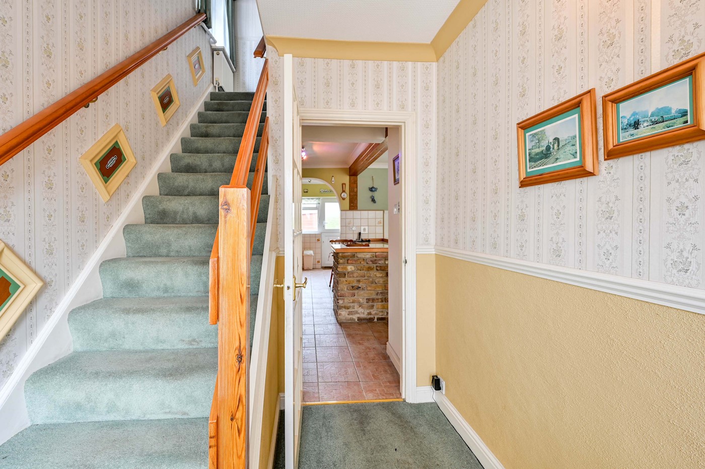 Fairview Villas, Kingfield Road, Woking, Surrey, GU22