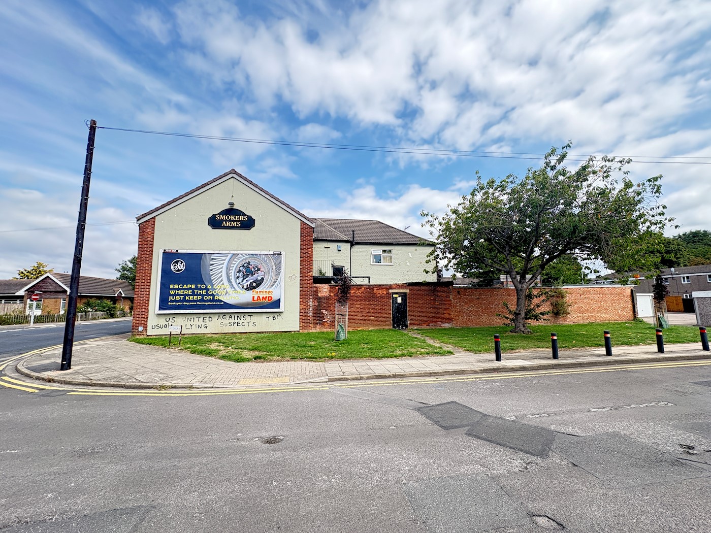 Smokers Arms, Albion Street, Grimsby, DN32 7DX