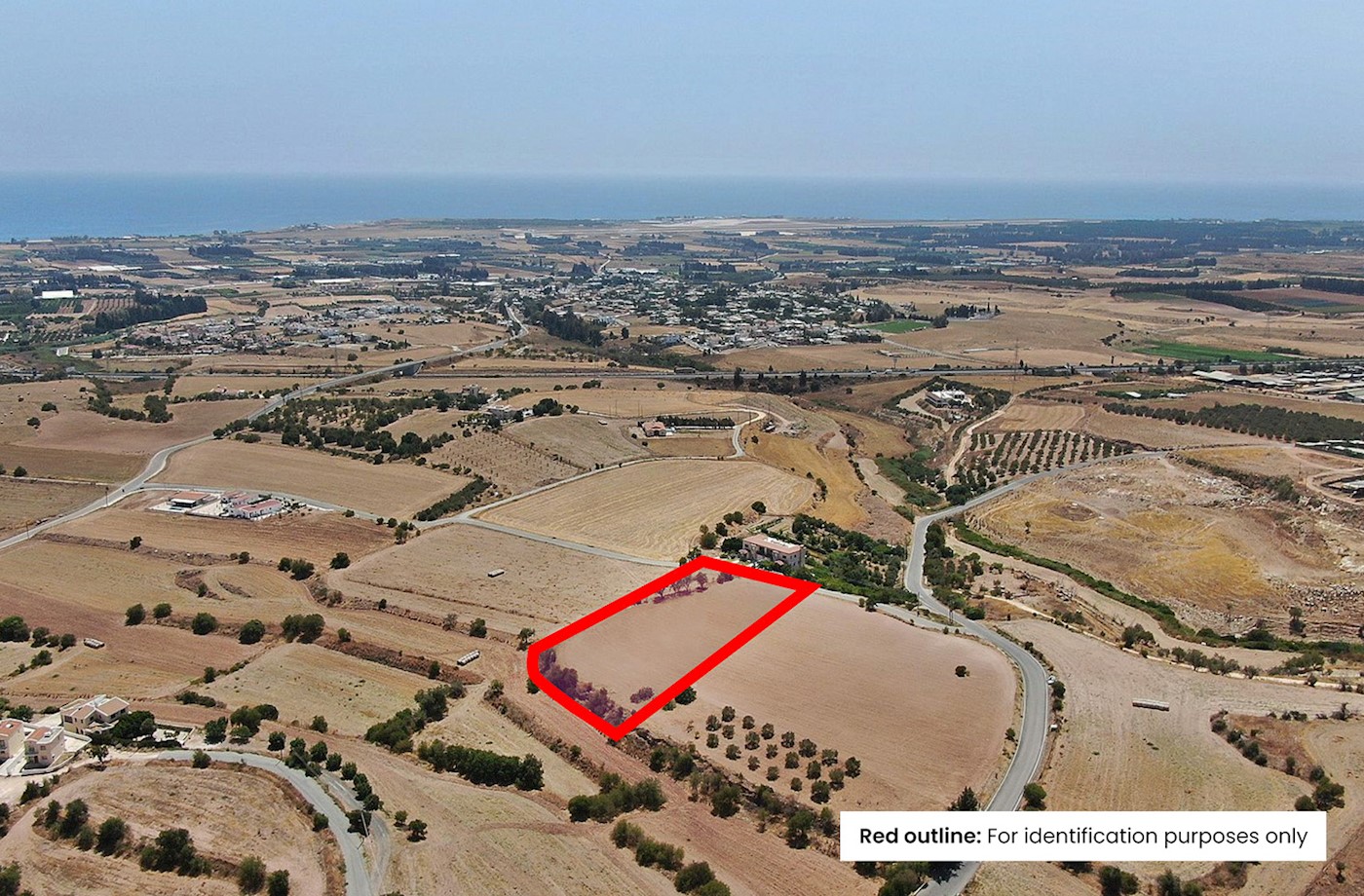 Residential field in Anarita, Paphos 1/4