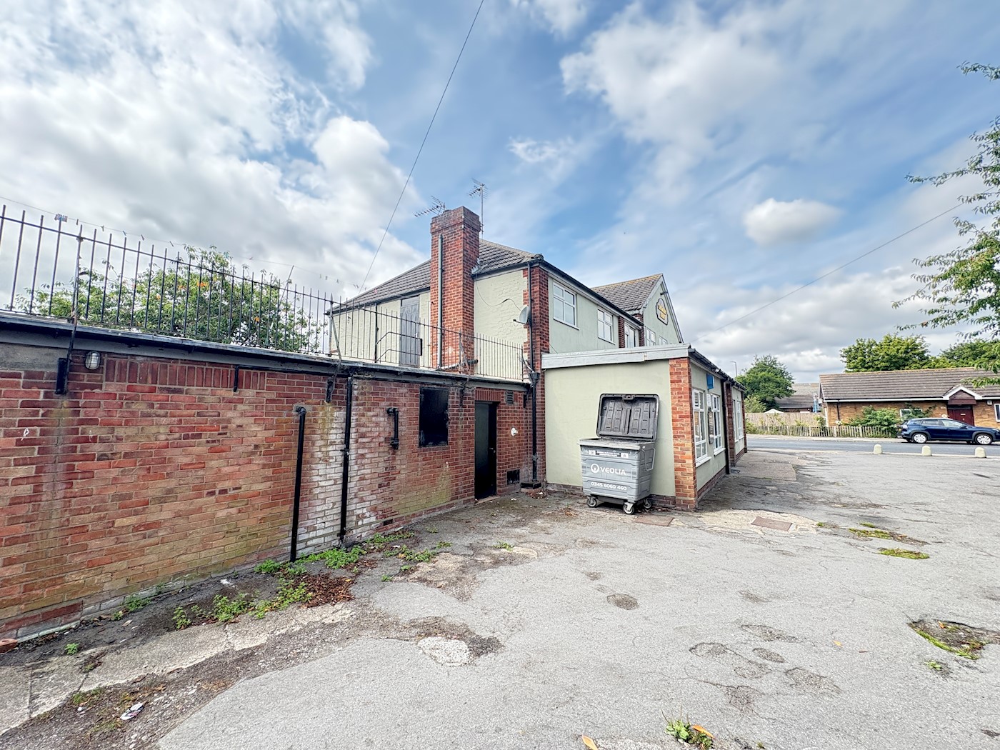 Smokers Arms, Albion Street, Grimsby, DN32 7DX