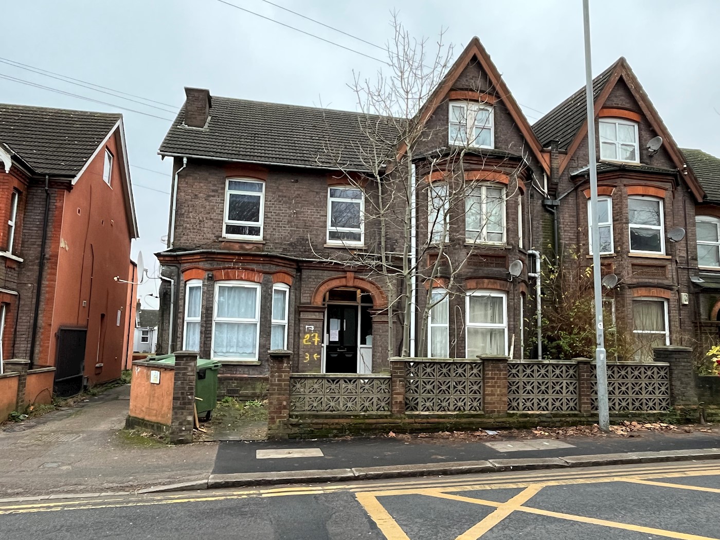 Flat 8, 27, Biscot Road, Luton, LU3 1AH 1/8