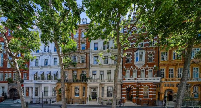 Flat 4, 193 Queens Gate, London, SW7, United Kingdom