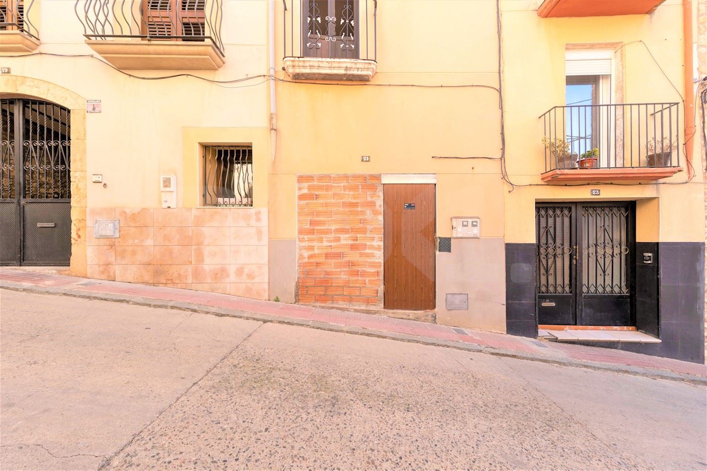 Calle De la Costa, Constantí, Tarragona 1/34