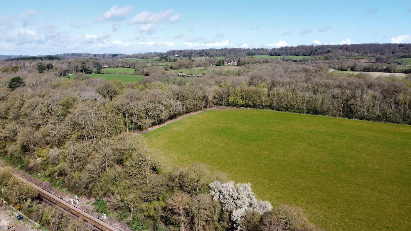 Land at Tilburstow Hill Road, South Godstone, RH9 BidX1