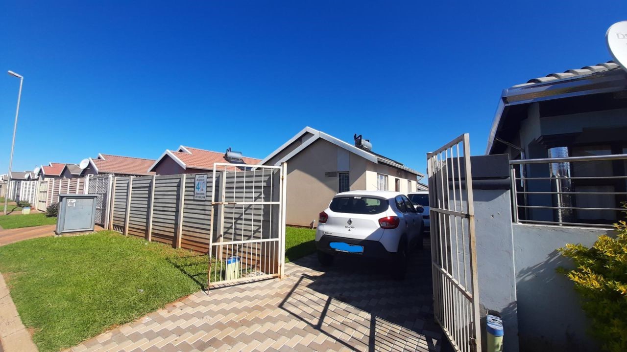 289 Lungfish Street, Ext 9, Sky City, Alberton, Watervalspruit, Gauteng, South Africa 1/12