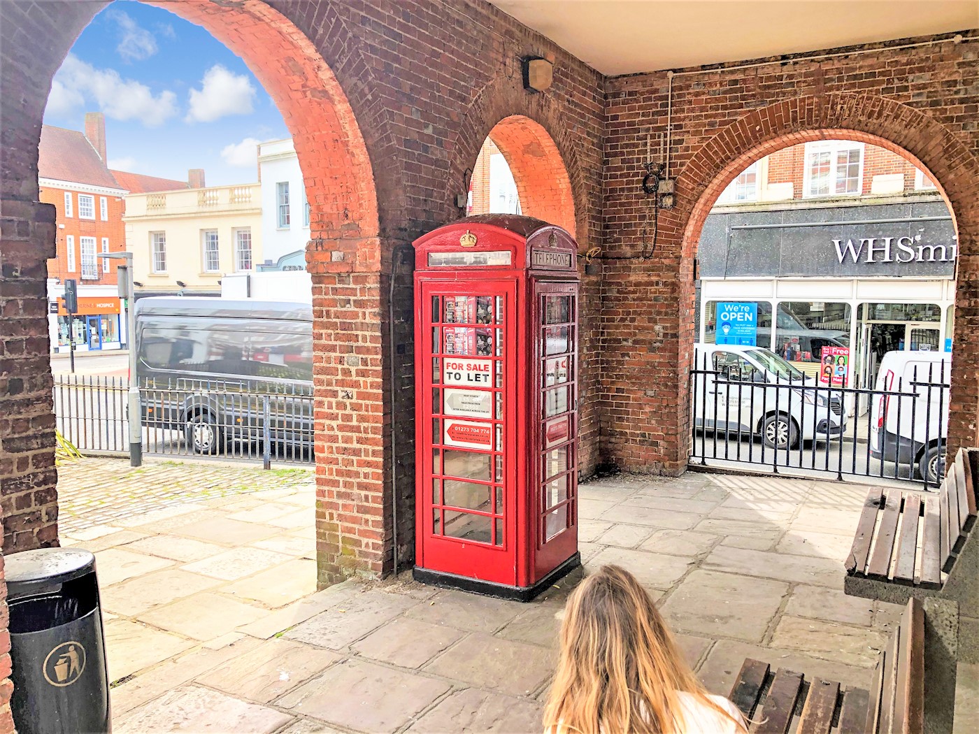 Telephone Kiosk, Old Town Hall Arches, High Street, Reigate, RH2 9AA 1/9