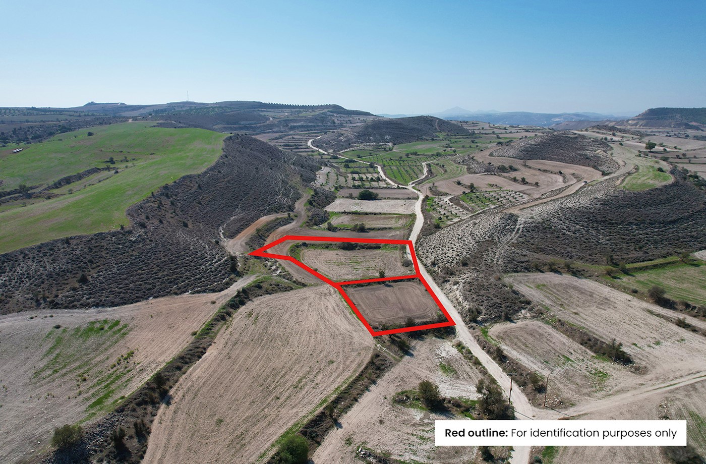 2 x Agricultural Fields in Athienou, Larnaca 1/4