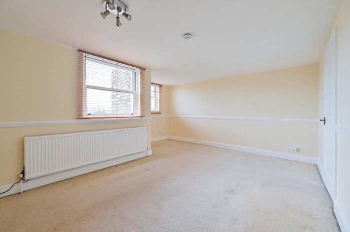 Linden Grove, London, SE15, United Kingdom