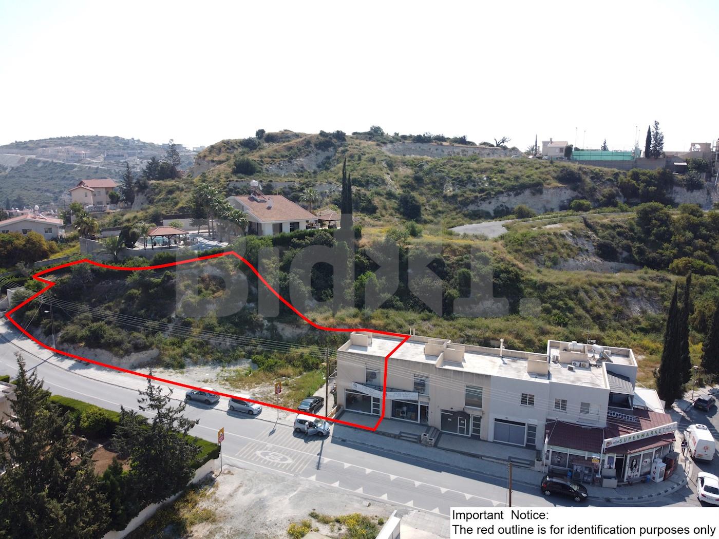 Shop and adjoining lands in Agios Tychonas, Limassol 1/4