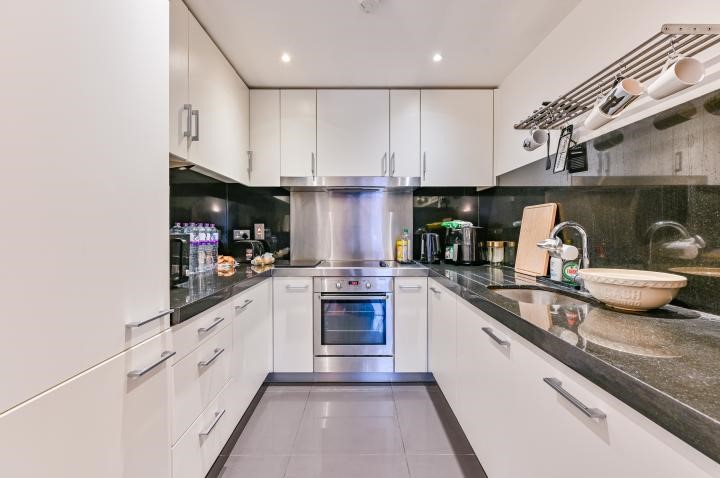 612 New Providence Wharf, 1Fairmont Avenue, London, E14