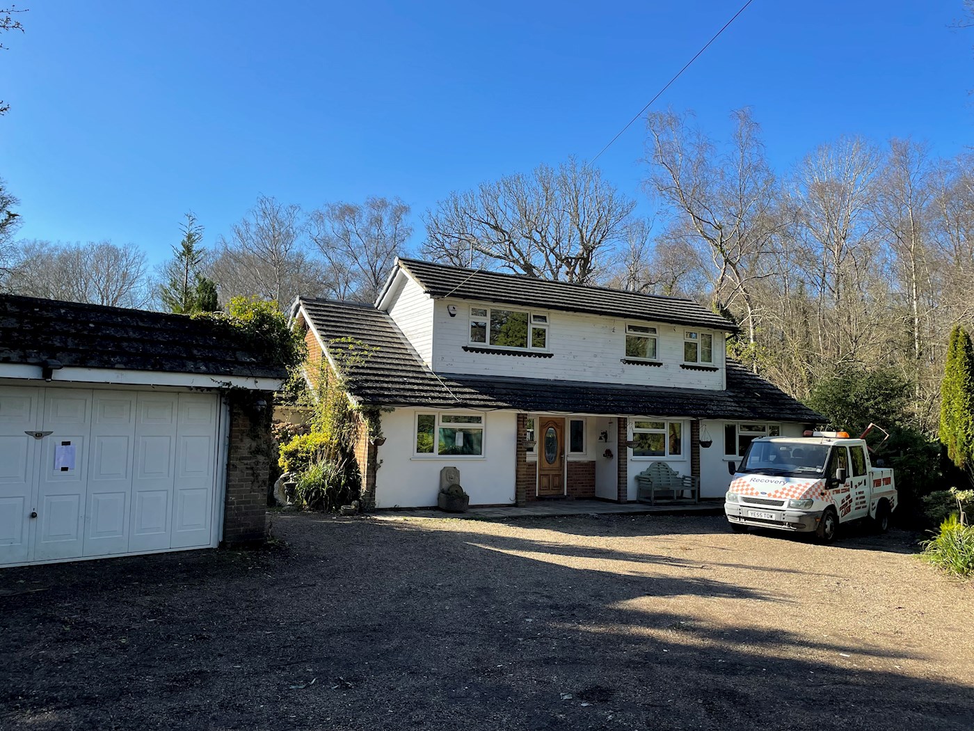 Brook Nook, Lake View Road, Felbridge, East Grinstead, RH19 2QF