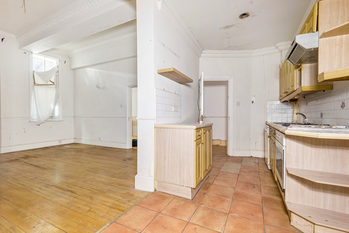 122A Westbourne Terrace, London, W2 6QJ