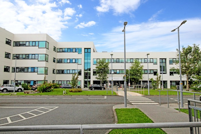 Suite 6, Blackrock Health Galway Clinic, Galway, Co. Galway, H91 HHT0, Ιρλανδία