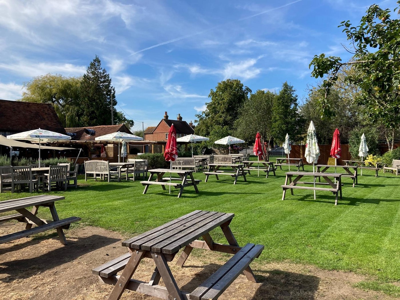 The Three Crowns, Wisborough Green, RH14 0DX