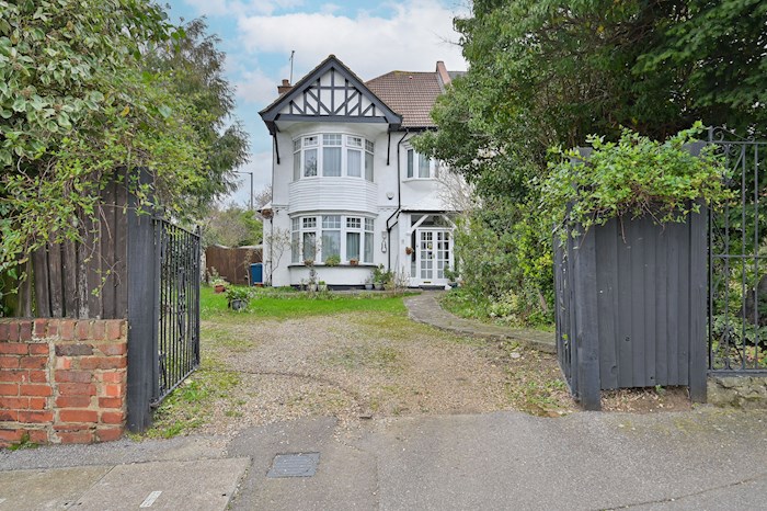 Roxborough Avenue, Harrow, Middlesex, HA1, United Kingdom