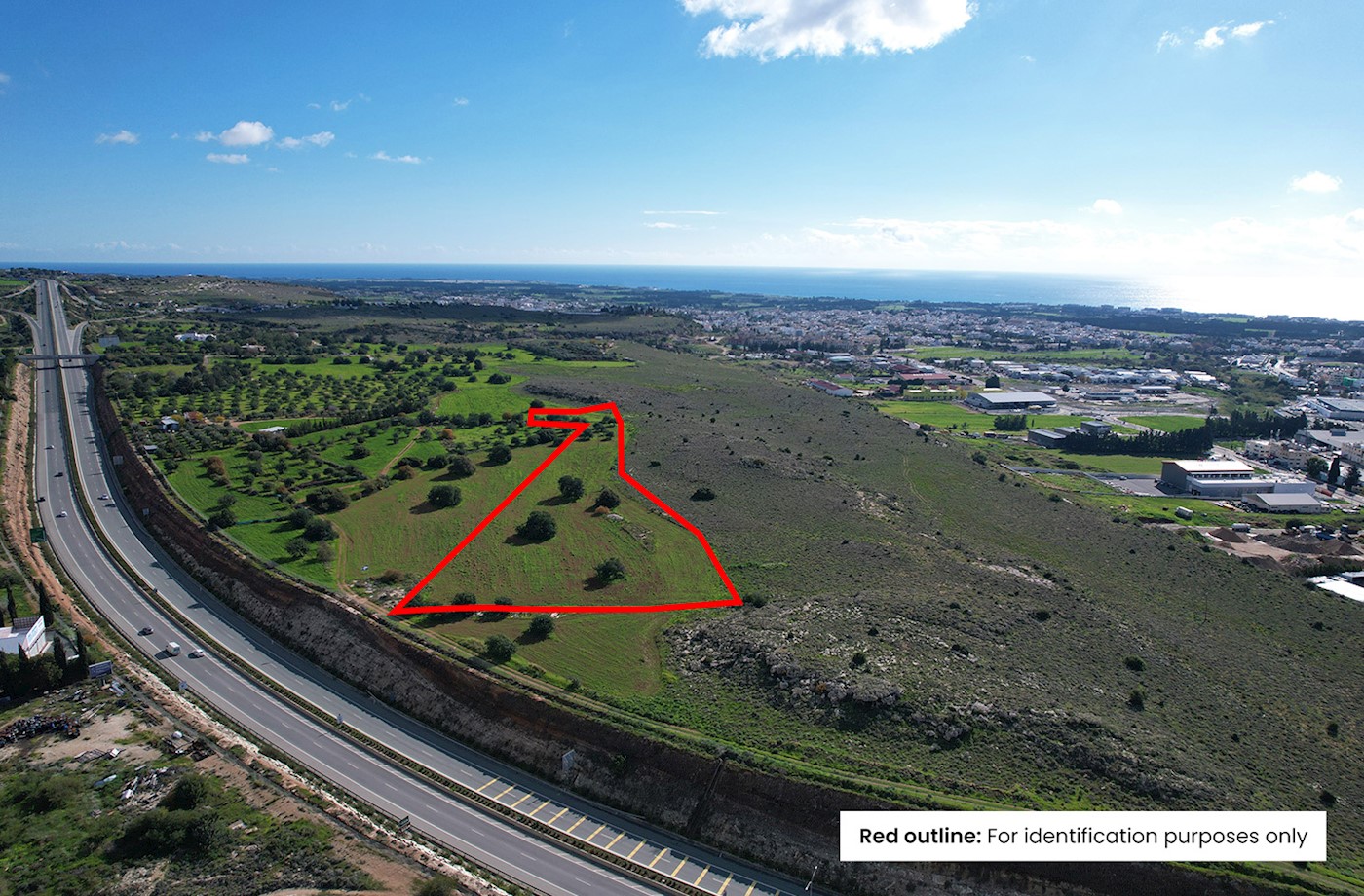 Half-share of Agricultural field in Konia, Paphos 1/3