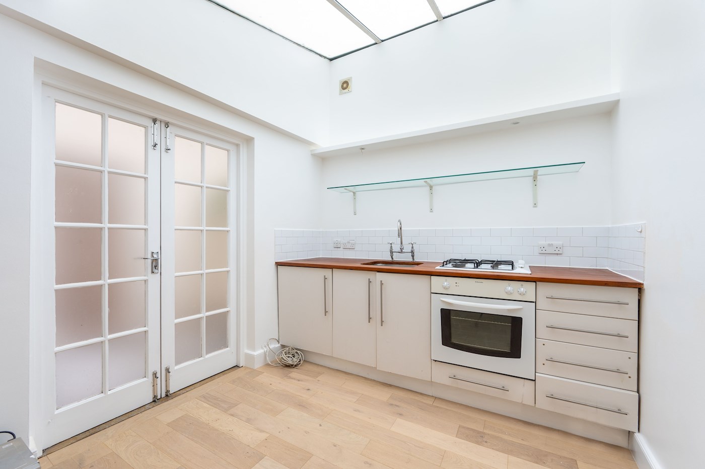 Two Bedroom Duplex Maisonette