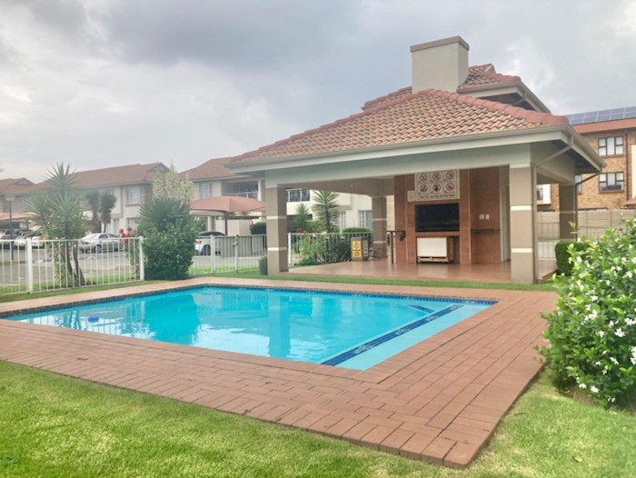 80 Cedar Creek, Brentwood Park, Johannesburg East, South Africa